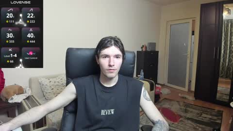Snapshot of awesome_justin chatting on May 31, 9:16 am Justin online show from May 31, 9:16 am