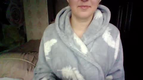 awesomeladyy online show from December 6, 8:48 am