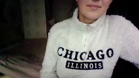 awesomeladyy online show from December 10, 9:55 am