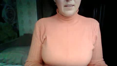 awesomeladyy online show from December 24, 9:28 am