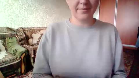 awesomeladyy online show from September 25, 8:29 am