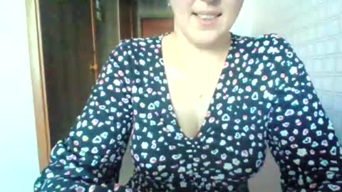 awesomeladyy online show from February 24, 8:34 am