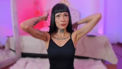 axarasss online show from March 24, 12:43 pm