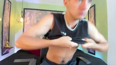 axel_draven online show from April 7, 11:43 am