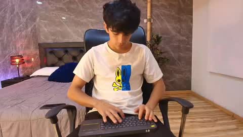 axel_draven online show from May 28, 11:07 am
