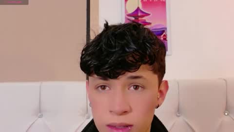 Axel Evanss online show from April 17, 11:57 am