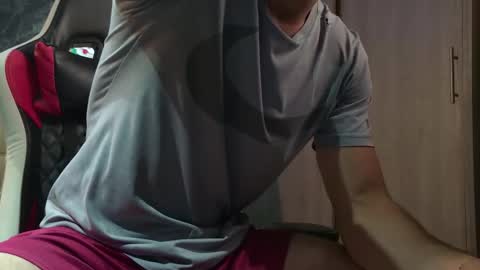 Axel Fairchaild online show from December 2, 12:43 pm