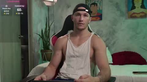 Axel Fairchaild online show from April 5, 12:02 pm