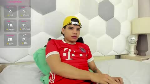 Axel Forte online show from October 25, 1:18 pm