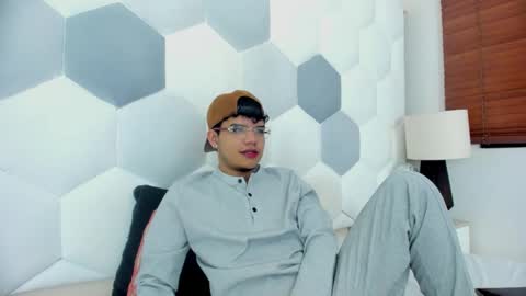 Axel Forte online show from January 13, 1:16 pm