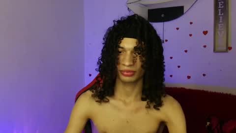 Axel online show from May 3, 12:38 am
