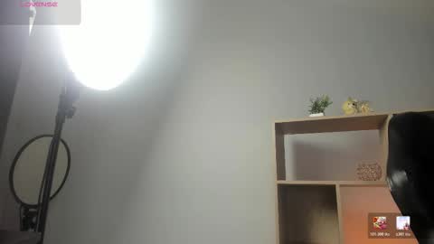 axel_grey_ online show from March 12, 12:11 pm