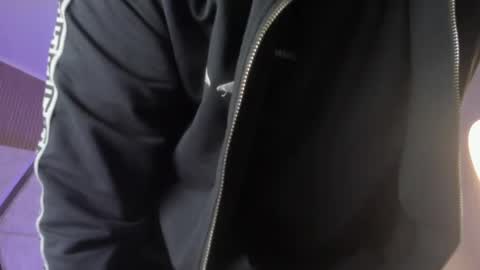 axel_grey_ online show from May 31, 12:23 pm