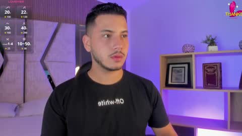Snapshot of axel_grey_ chatting on June 3, 12:41 pm axel_grey_ online show from June 3, 12:41 pm