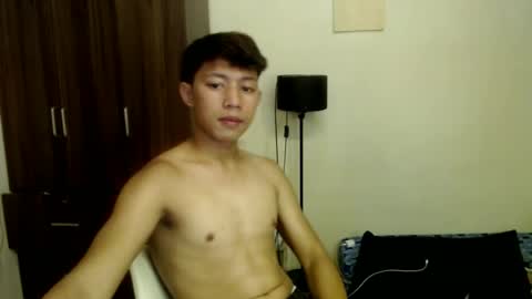 AXEL HARDCOCKX online show from June 24, 2:49 pm