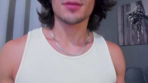 Snapshot of axel_owen chatting on December 24, 4:00 am Axel online show from December 24, 4:00 am