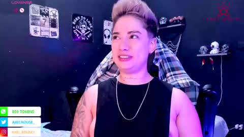 Snapshot of axel_rouse1 chatting on October 24, 2:02 pm Axel Rouse online show from October 24, 2:02 pm