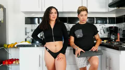 Snapshot of axel_rouse1 chatting on November 13, 9:25 pm Axel Rouse online show from November 13, 9:25 pm