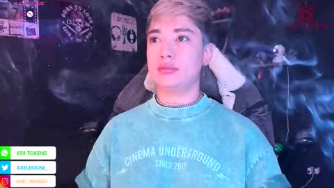 Snapshot of axel_rouse1 chatting on November 22, 2:49 pm Axel Rouse online show from November 22, 2:49 pm