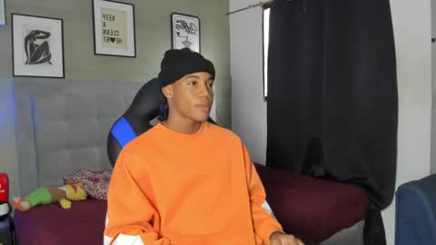 AXEL SILVA online show from October 15, 12:27 pm