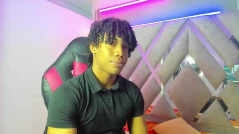 AXEL SILVA online show from November 29, 1:25 pm