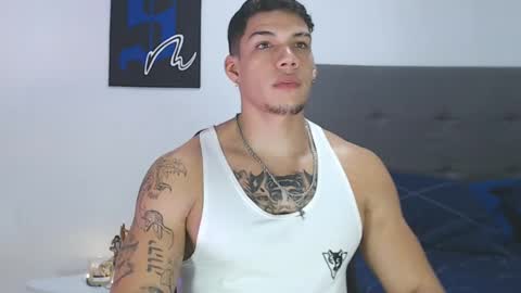 Snapshot of axel_taylor21 chatting on January 16, 4:07 am INDEPENDENT MODEL online show from January 16, 4:07 am