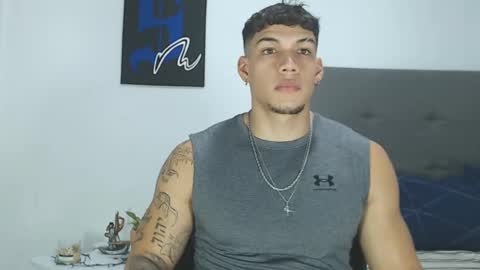 Snapshot of axel_taylor21 chatting on January 20, 3:37 am INDEPENDENT MODEL online show from January 20, 3:37 am