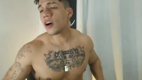 Snapshot of axel_taylor21 chatting on February 20, 8:47 pm INDEPENDENT MODEL online show from February 20, 8:47 pm