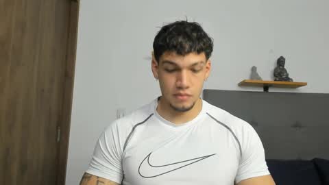 Snapshot of axel_taylor21 chatting on September 29, 1:38 pm INDEPENDENT MODEL online show from September 29, 1:38 pm