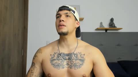 Snapshot of axel_taylor21 chatting on October 16, 7:37 pm INDEPENDENT MODEL online show from October 16, 7:37 pm