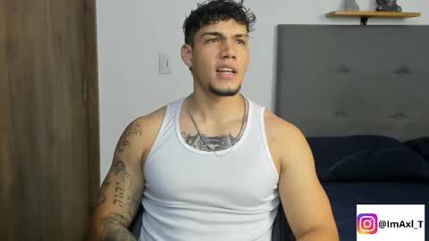 Snapshot of axel_taylor21 chatting on November 12, 7:13 pm INDEPENDENT MODEL online show from November 12, 7:13 pm