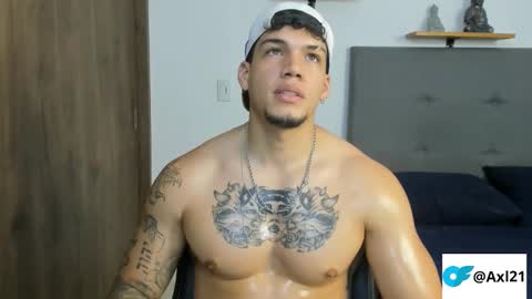 Snapshot of axel_taylor21 chatting on November 19, 5:24 pm INDEPENDENT MODEL online show from November 19, 5:24 pm
