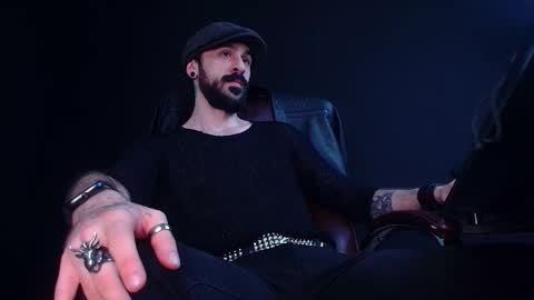 AxelColton online show from November 30, 7:56 am