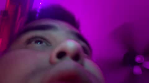 axelfigueroa2 online show from November 13, 1:26 am