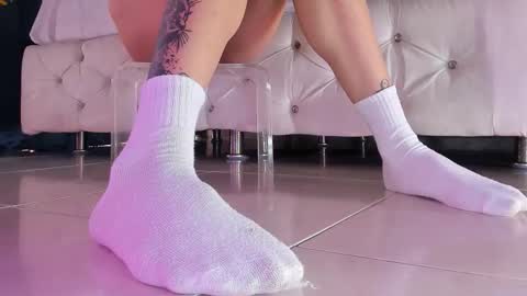 im your little femboy  ALEX   online show from January 12, 6:24 pm