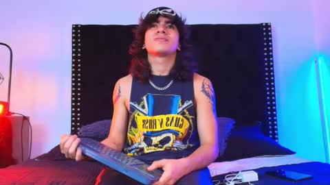 Snapshot of axellkush chatting on February 14, 3:42 pm AxellKush online show from February 14, 3:42 pm