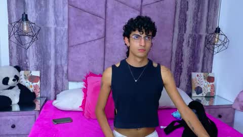 AxelRushh online show from April 3, 8:07 pm