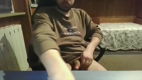 Axel online show from March 1, 8:00 pm