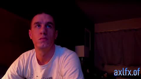 Axl online show from January 2, 10:48 am