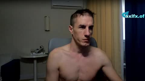 Axl online show from April 5, 3:15 am