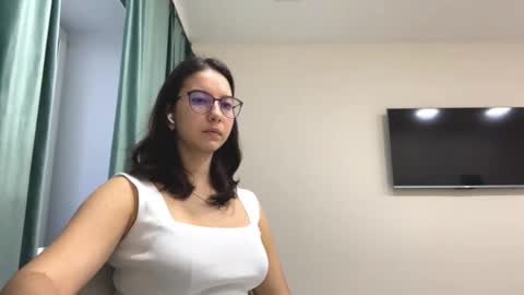 Snapshot of ayakoslotemaker chatting on October 30, 5:31 am Allison online show from October 30, 5:31 am