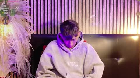 Ayano Aishi online show from April 13, 12:54 pm