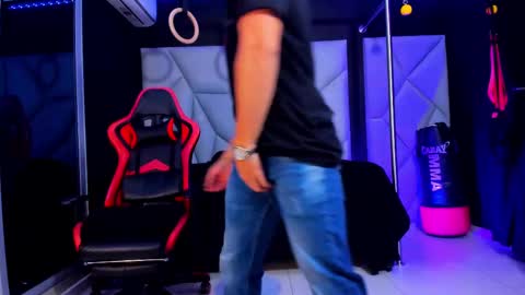 Ayden Miller online show from February 22, 1:35 pm