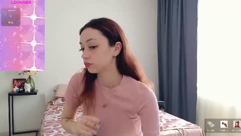 Snapshot of ayehoney chatting on July 21, 4:59 am Hailey Wellington online show from July 21, 4:59 am