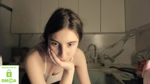 Ayesha online show from January 11, 2:33 pm