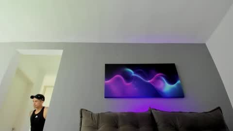 Andr  online show from October 21, 2:29 pm