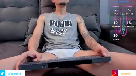 Andr  online show from February 1, 12:04 pm