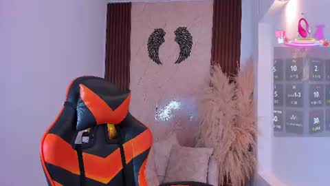 Ayla online show from July 22, 8:11 pm