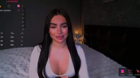 Snapshot of aylademir chatting on January 5, 9:14 pm Ayla online show from January 5, 9:14 pm