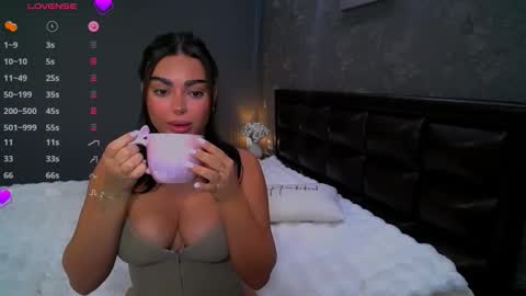 Snapshot of aylademir chatting on September 17, 4:19 pm Ayla online show from September 17, 4:19 pm